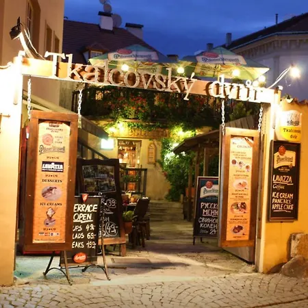 & Restaurant Tkalcovsky Dvur Appartement Prague