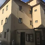 & Restaurant Tkalcovsky Dvur Praga