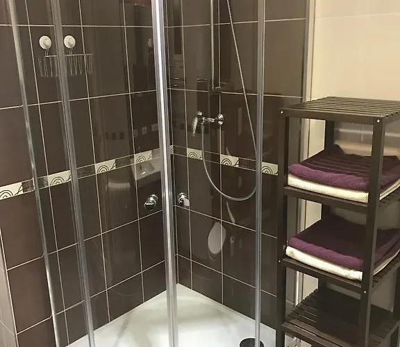 Apartman & Restaurant Tkalcovsky Dvur